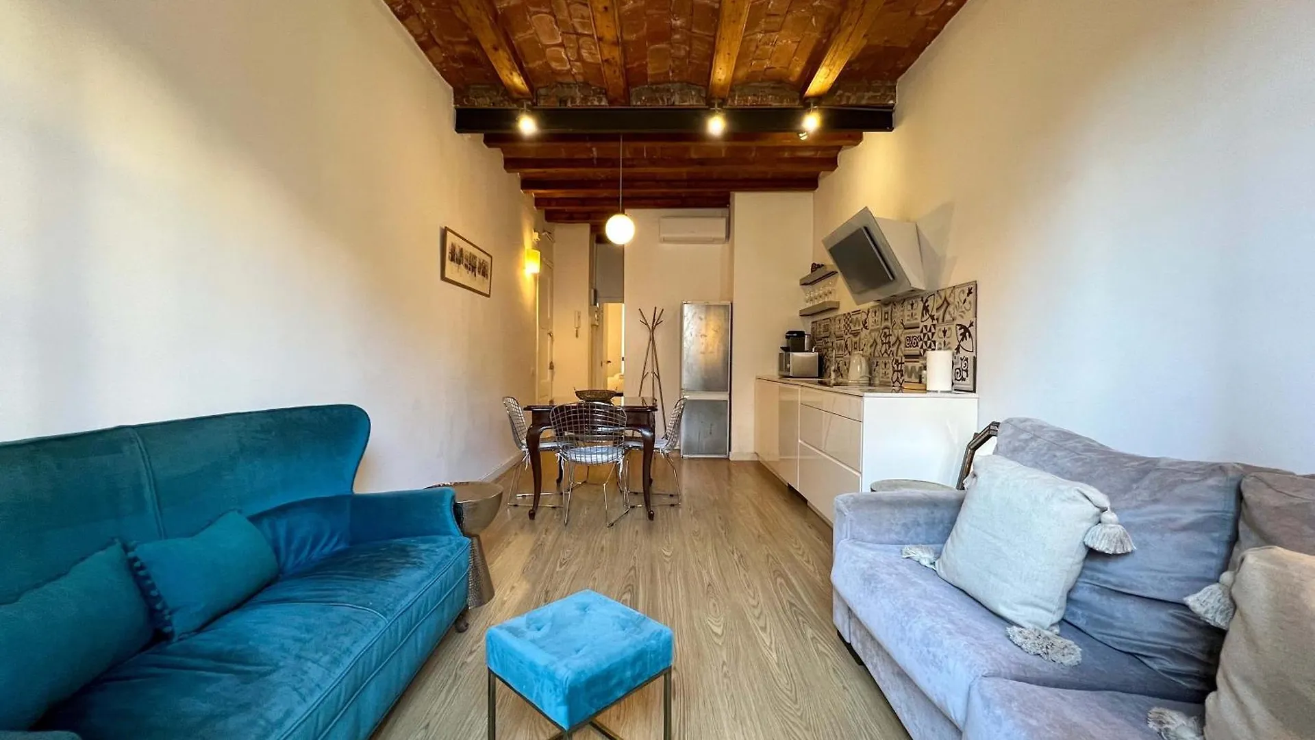 Stay U-Nique Apartment Arago II Βαρκελώνη 0*,  Ισπανία
